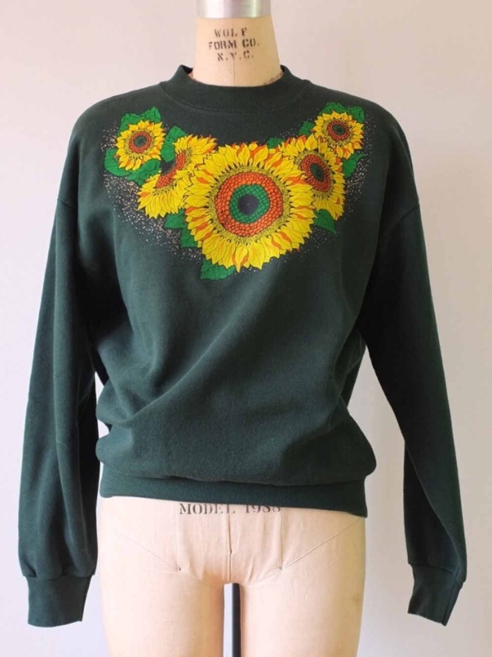 Vintage 80s Green Sunflower Sweatshirt Applique Crewneck M/L